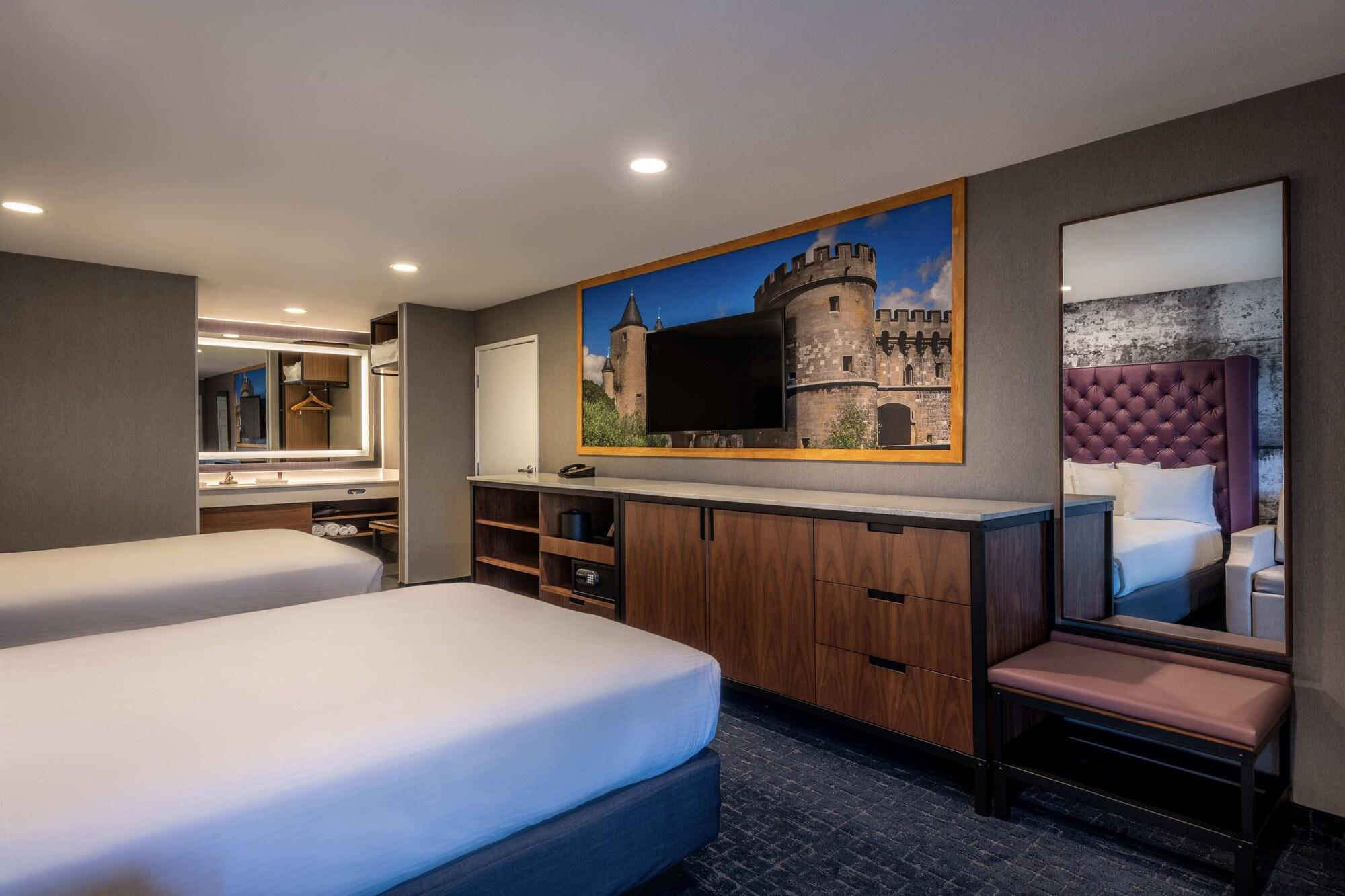 Anaheim Camelot Inn & Suites Екстериор снимка