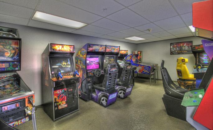 Anaheim Camelot Inn & Suites Екстериор снимка